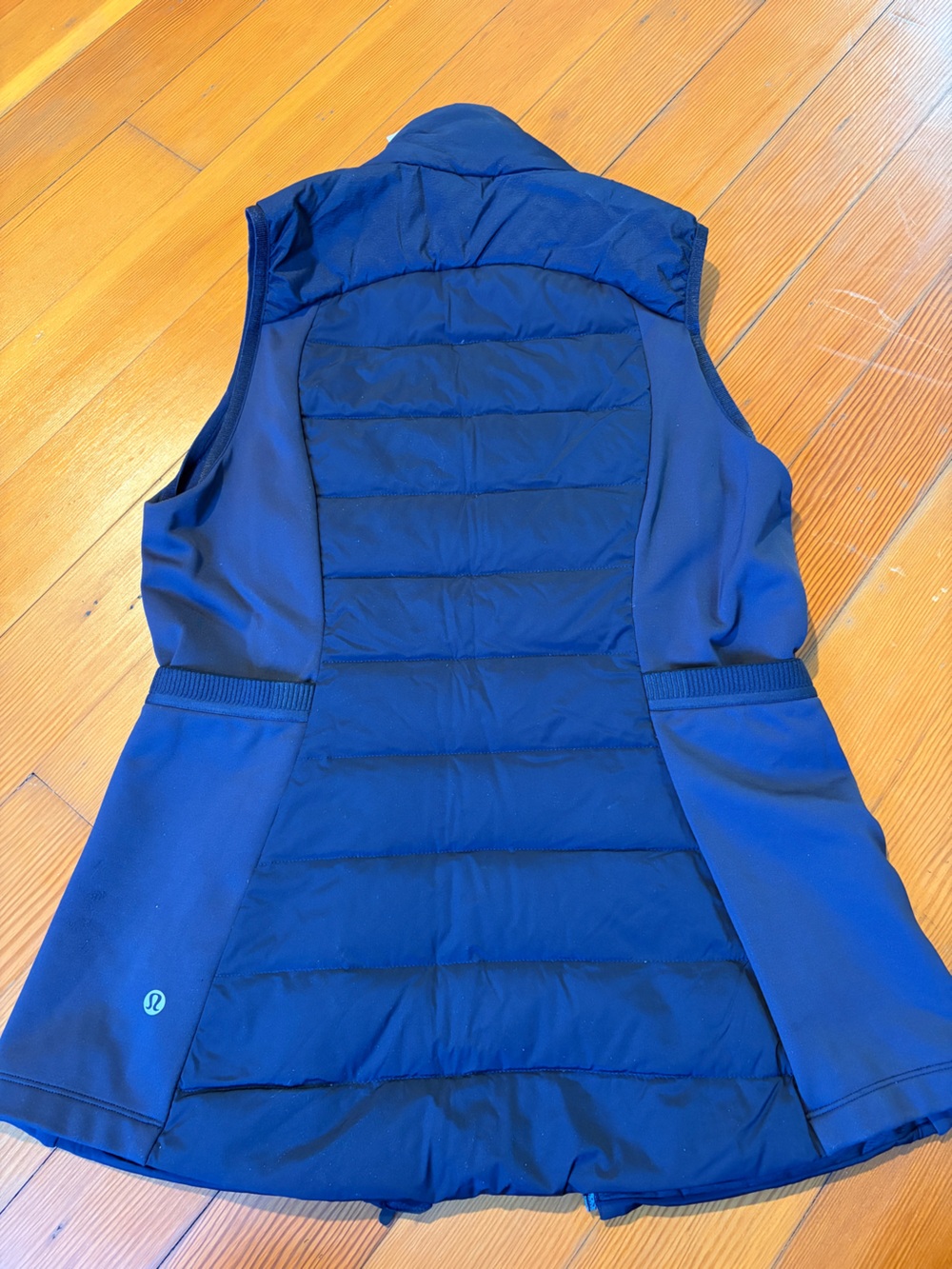 lululemon athletica Navy Blue Quilted Vest - Picture 2 of 3